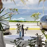 Hotel Aphrodite Beachfront By Konnect,