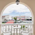 Aphrodite Beachfront By Konnect, Hotel