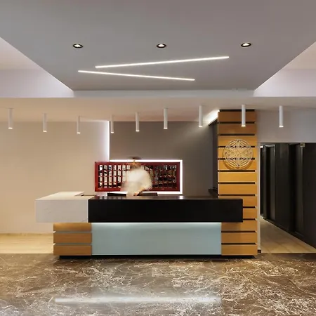 Aphrodite Beachfront By Konnect, 2*