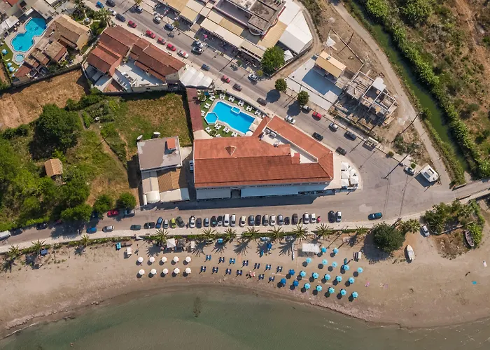 Hotel Aphrodite Beachfront By Konnect,